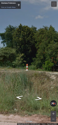 Laos clue: Off-road bollard