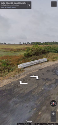 Sri Lanka clue: Long bollard