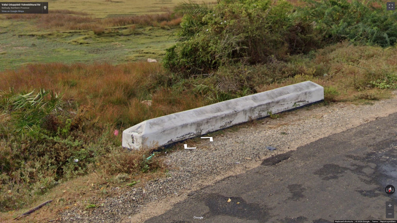 Long bollard