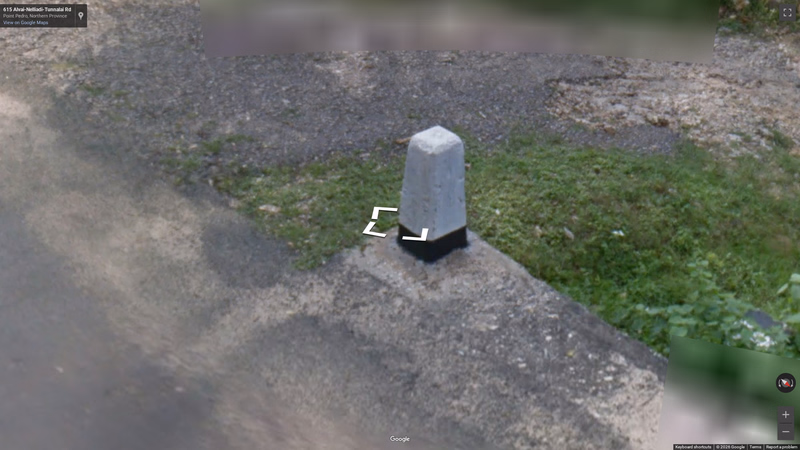 Short Bollard