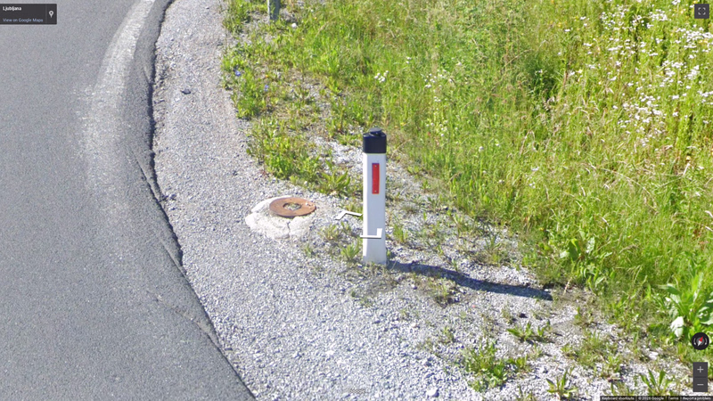 Bollard with black hat #2404