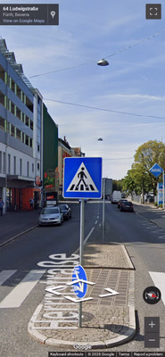 Germany clue: Pedestrian crossing sign