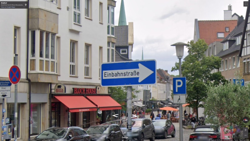 German One-Way Street Sign — how it looks in GeoGuessr
