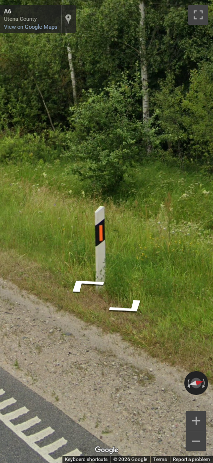 Wedge bollard — Lithuania