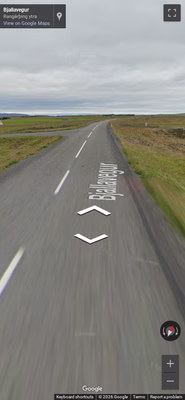 Iceland clue: Red Pickup Truck Generation 4