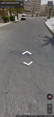 Jordan clue: Black car without antenna