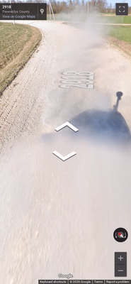Lithuania clue: Google car with antenna generation 4
