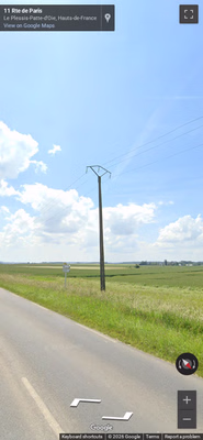 France clue: French Utility Pole Ladders