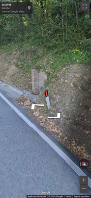 Italy clue: Bollard