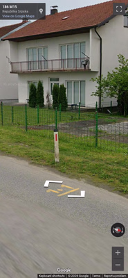 Bosnia and Herzegovina clue: Bollard