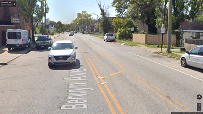 United States clue: Yellow centre-lines