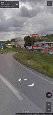 Albania clue: Italian bollard