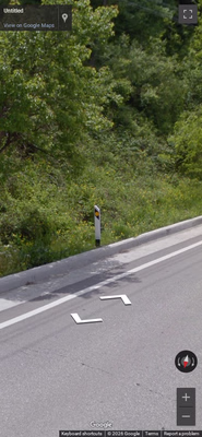South Korea clue: Bollard with a round reflector