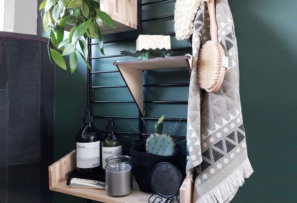 sustainable-bathroom-organizers