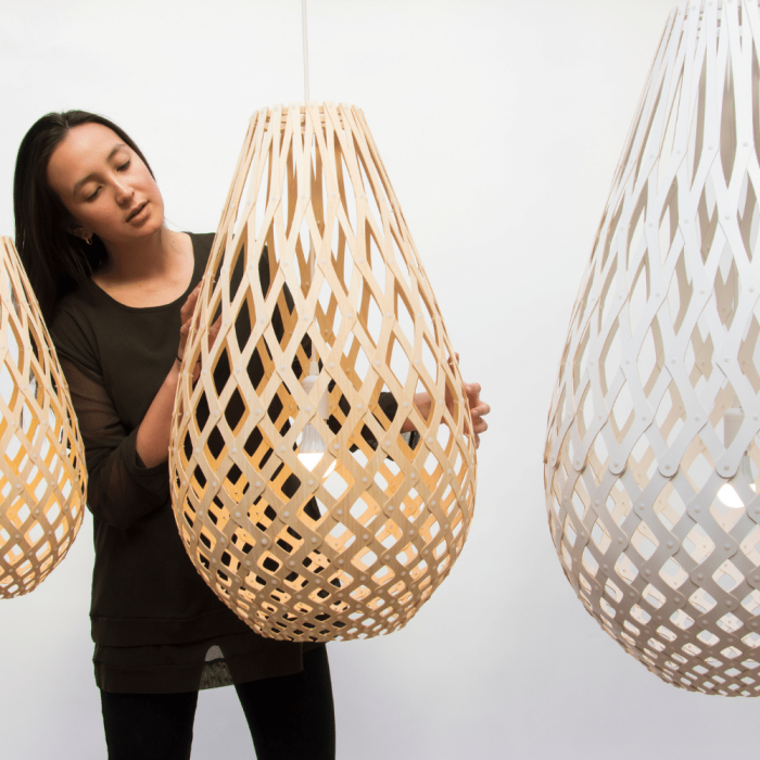 sustainable-bamboo-pendant-lamp-koura-240-lifestyle-ekohunters-eco-friendly-lamps
