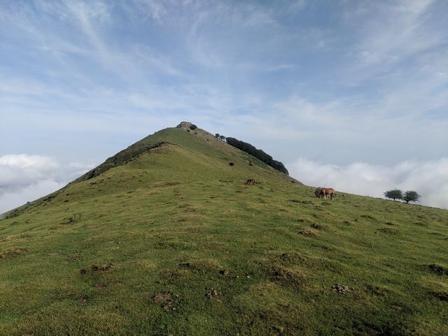 The top of the ridge (we crossed right to left in this picture)