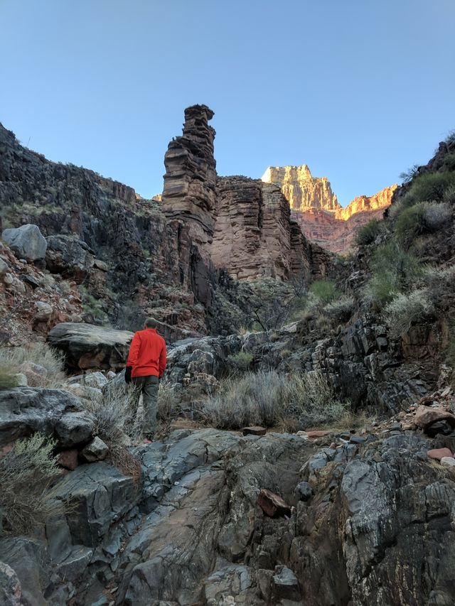 Walking past the monument -- this sorta starts the trail