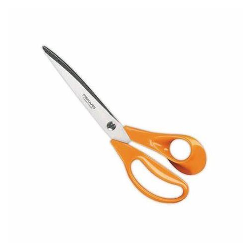 Ces ciseaux fiskars sont ergonomiques pour une découpe sans effort. les lames longues et tranchantes garantissent un résultat parfait pour la coupe de tissus aussi bien fins qu'épais.
poignée courbée pour découper efficacement en un seul geste, idéal pour tissu.