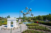 What to see at Mini-Europe park?