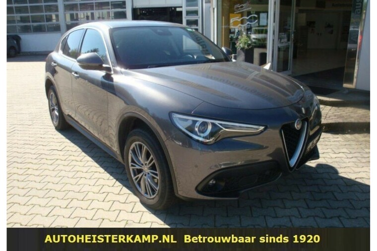 Alfa Romeo Stelvio 2.2d AWD Super 210 PK ACC Leder Navi EL. Stoelen