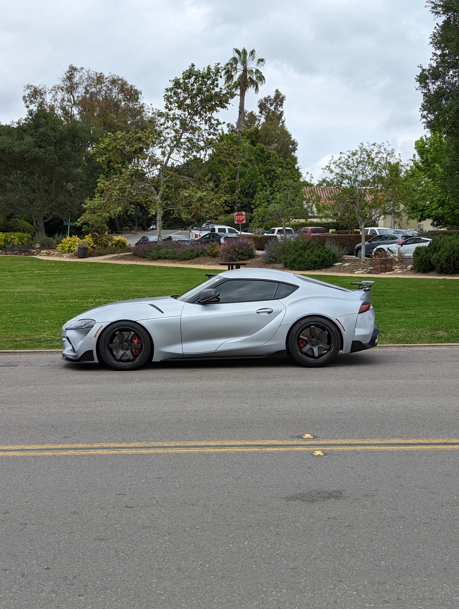 Supra на Rancho Santa Fe - нечасте явище)