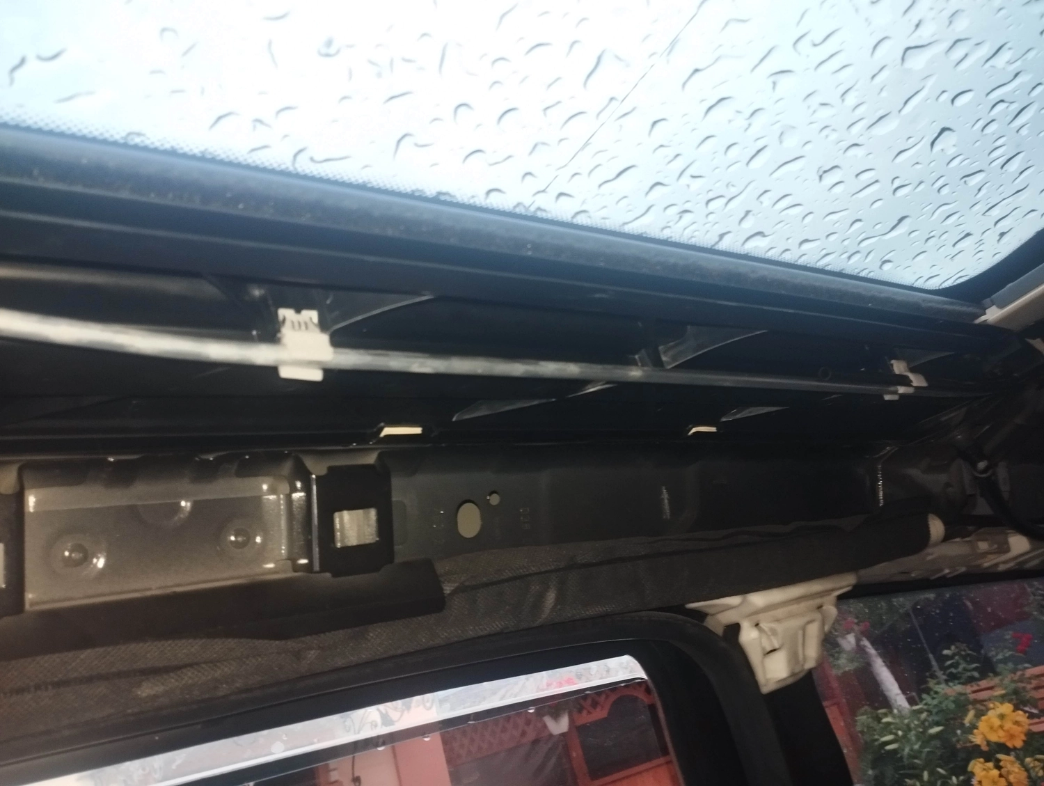 Заклинив трос люка на renault scenic grand scenic 3