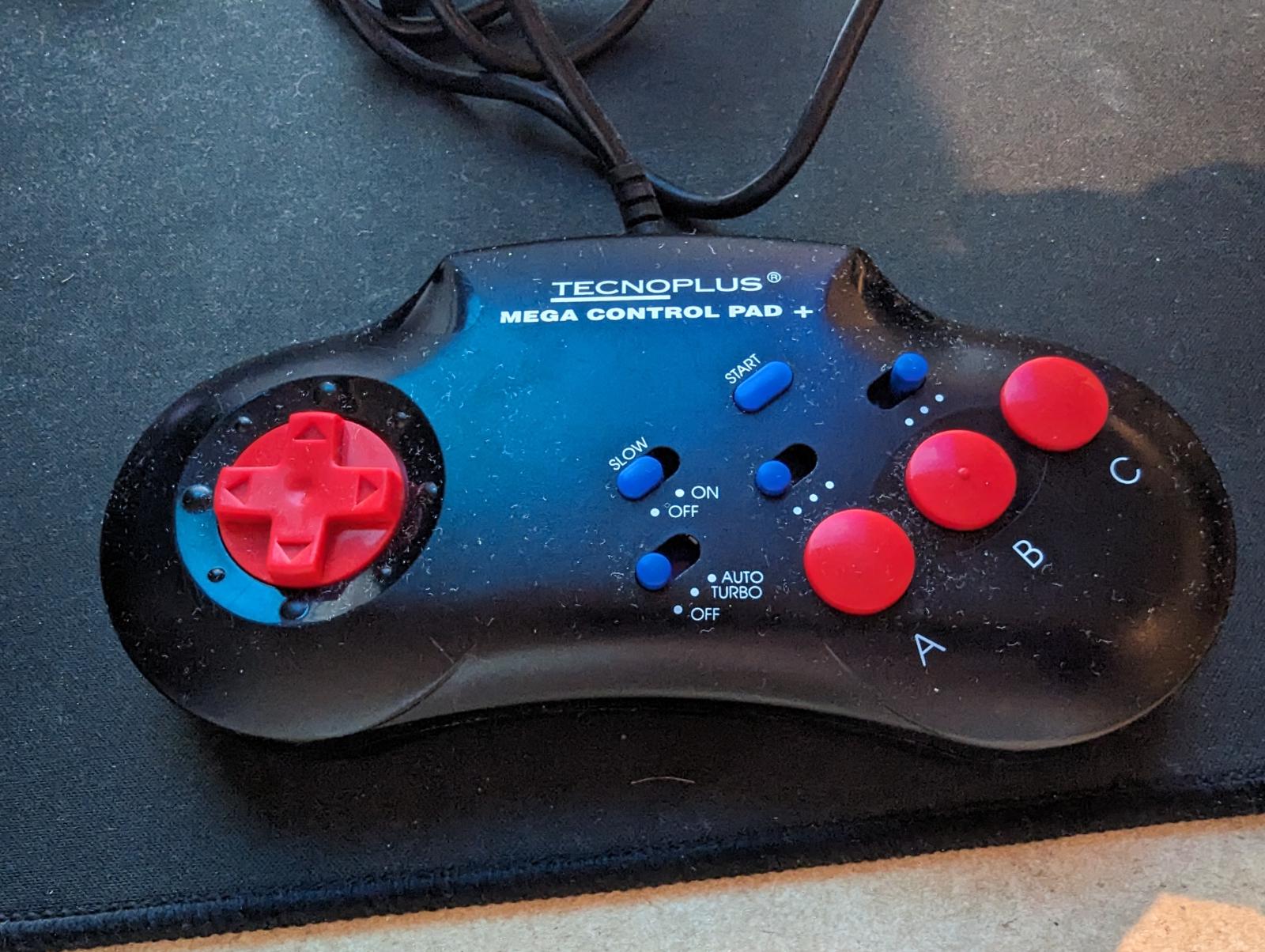 Technoplus Mega Control Pad + PAL Sega Mega Drive