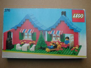 Town House with Garden #376 LEGO Town