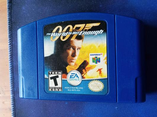 007 World Is Not Enough photo