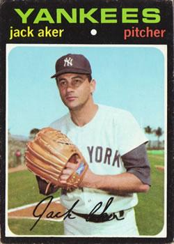 Jack Aker (1971 Topps)