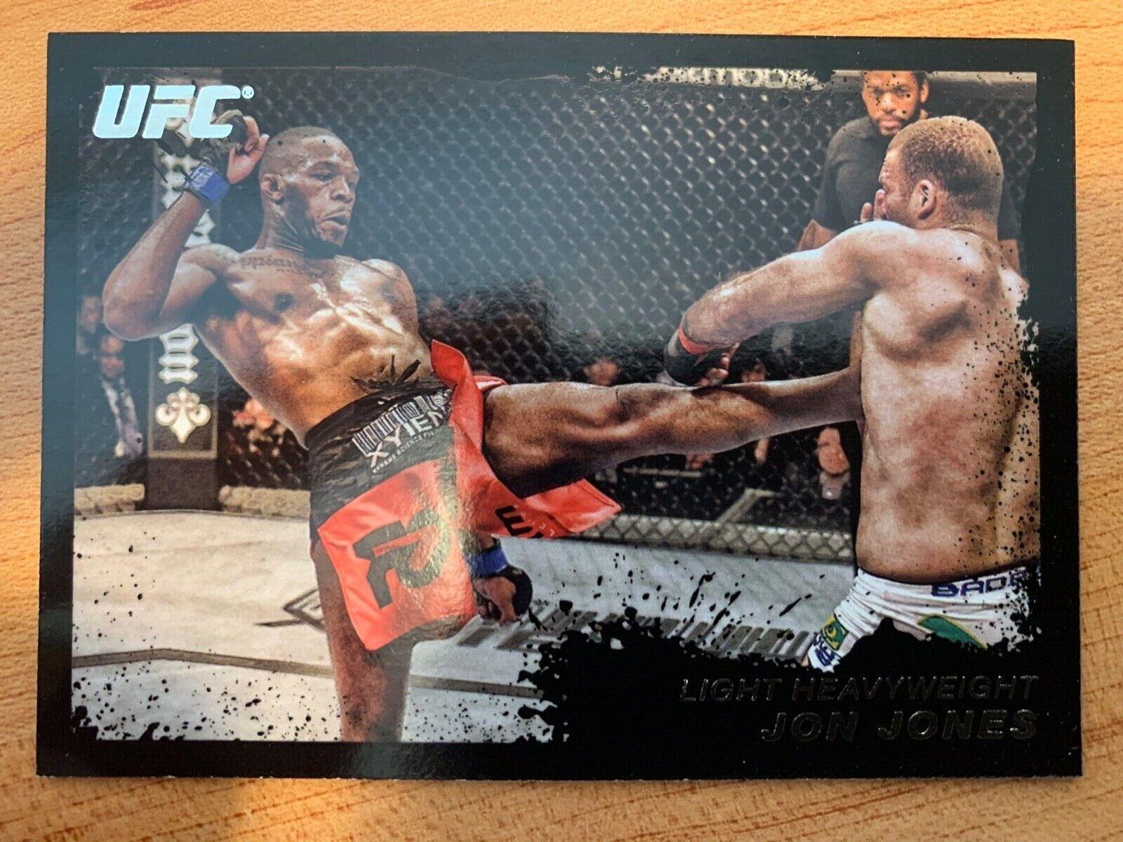 Jon Jones #205 Ufc Cards 2011 Topps UFC Moment of Truth