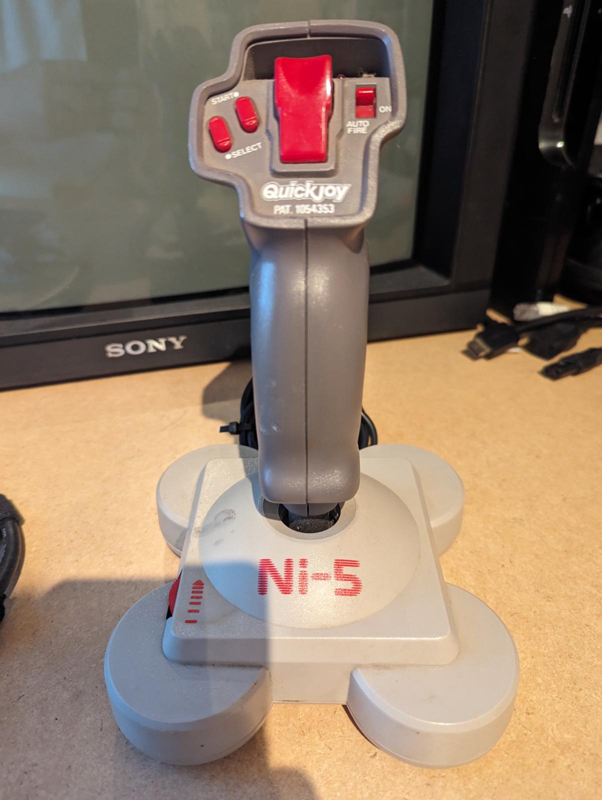 QuickJoy NI-5 SV-301 Joystick PAL NES