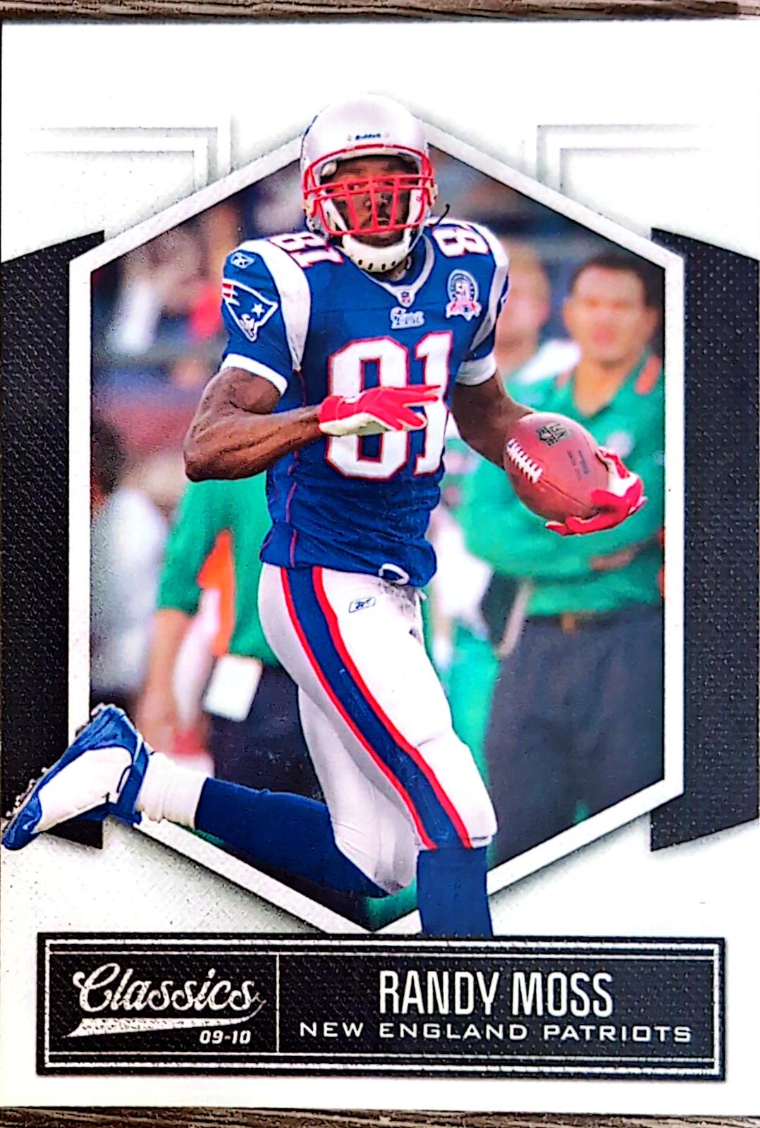 Randy Moss #58 Football Cards 2010 Panini Classics