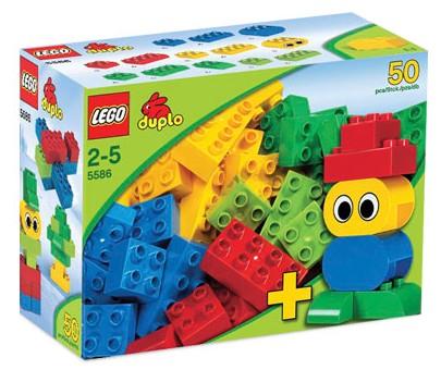 Basic Bricks with Fun Figures #5586 LEGO DUPLO