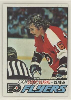 Bobby Clarke #115 Hockey Cards 1977 Topps
