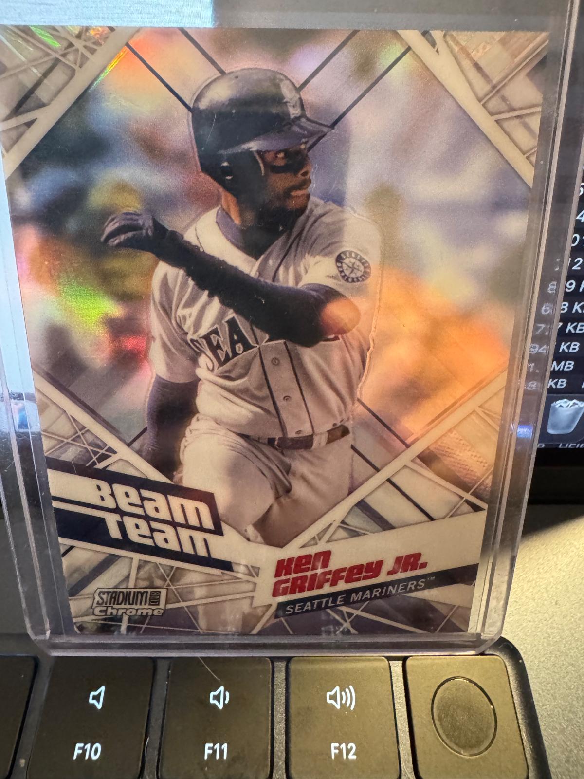 Ken Griffey Jr #BTC-6 Baseball Cards 2021 Stadium Club Chrome Beam Team