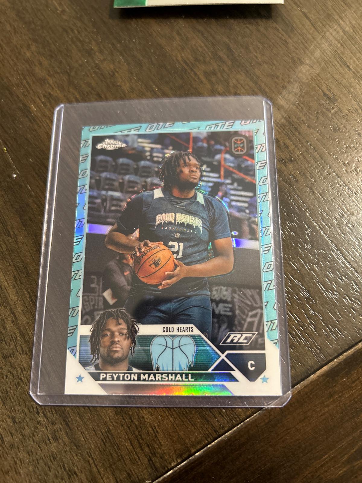 Peyton Marshall [Refractor] #82