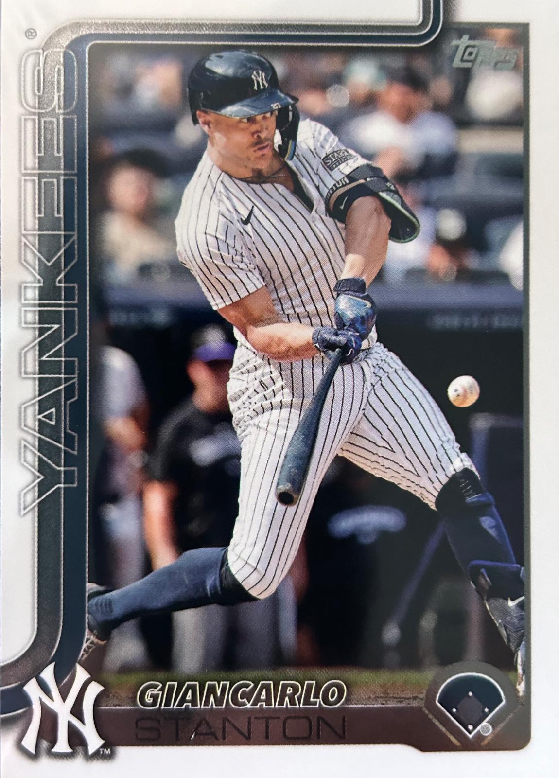 Giancarlo Stanton #262 Baseball Cards 2025 Topps