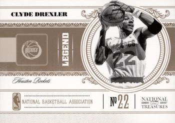 Clyde Drexler #126 2010-11 Playoff National Treasures Basketball