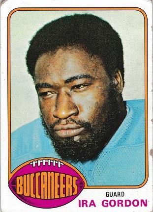 Ira Gordon #64 Football Cards 1976 Topps