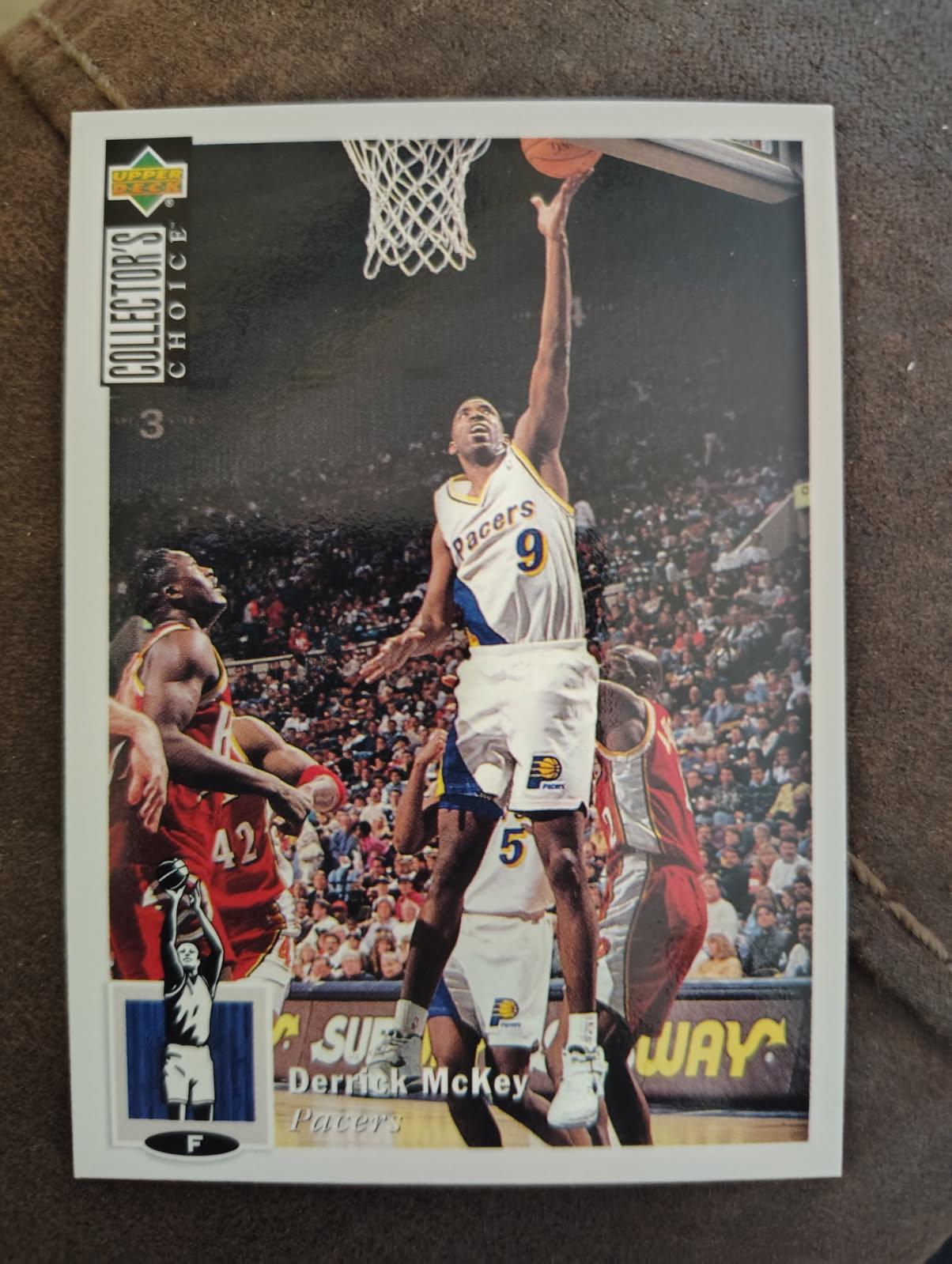 Derrick McKey #9 Basketball Cards 1994 Collector's Choice International