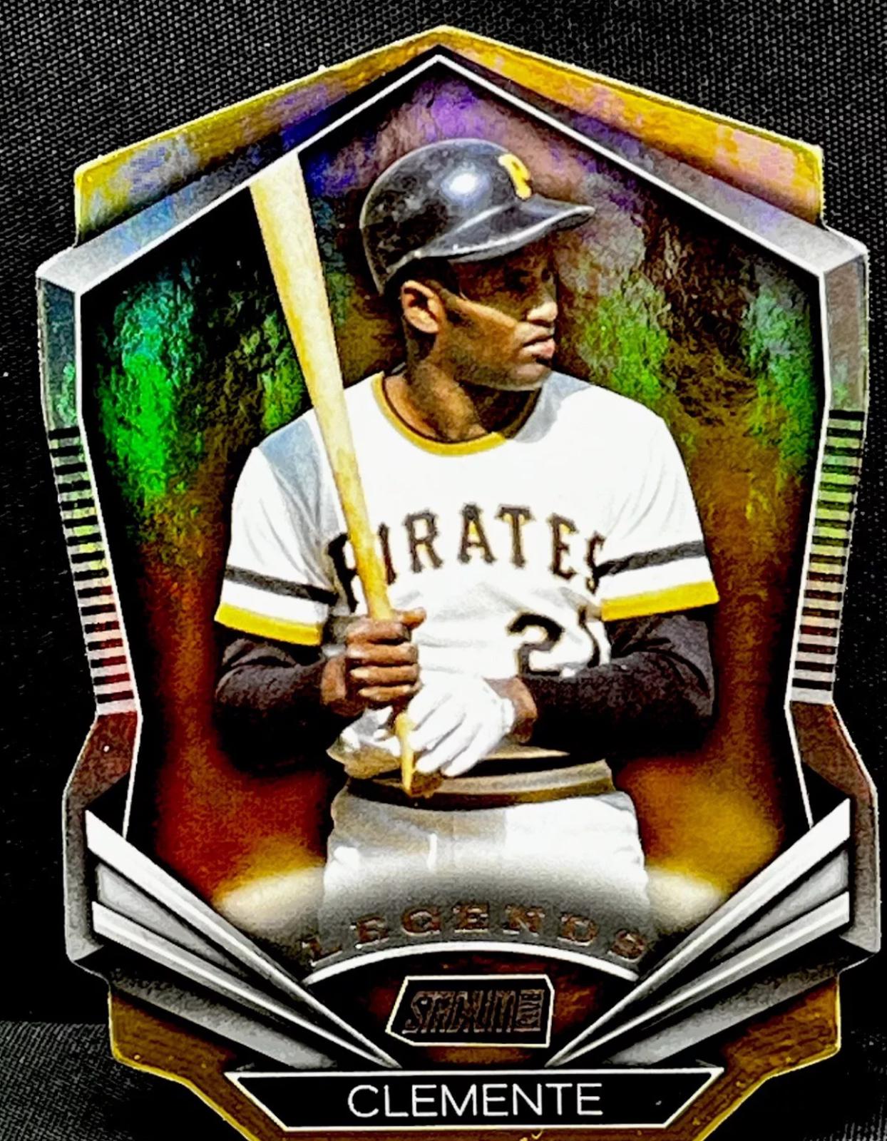 Roberto Clemente #LDC-06 Baseball Cards 2015 Stadium Club Legends Die Cuts