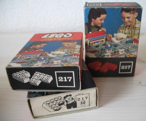 4 x 4 Corner Bricks #217 LEGO Classic