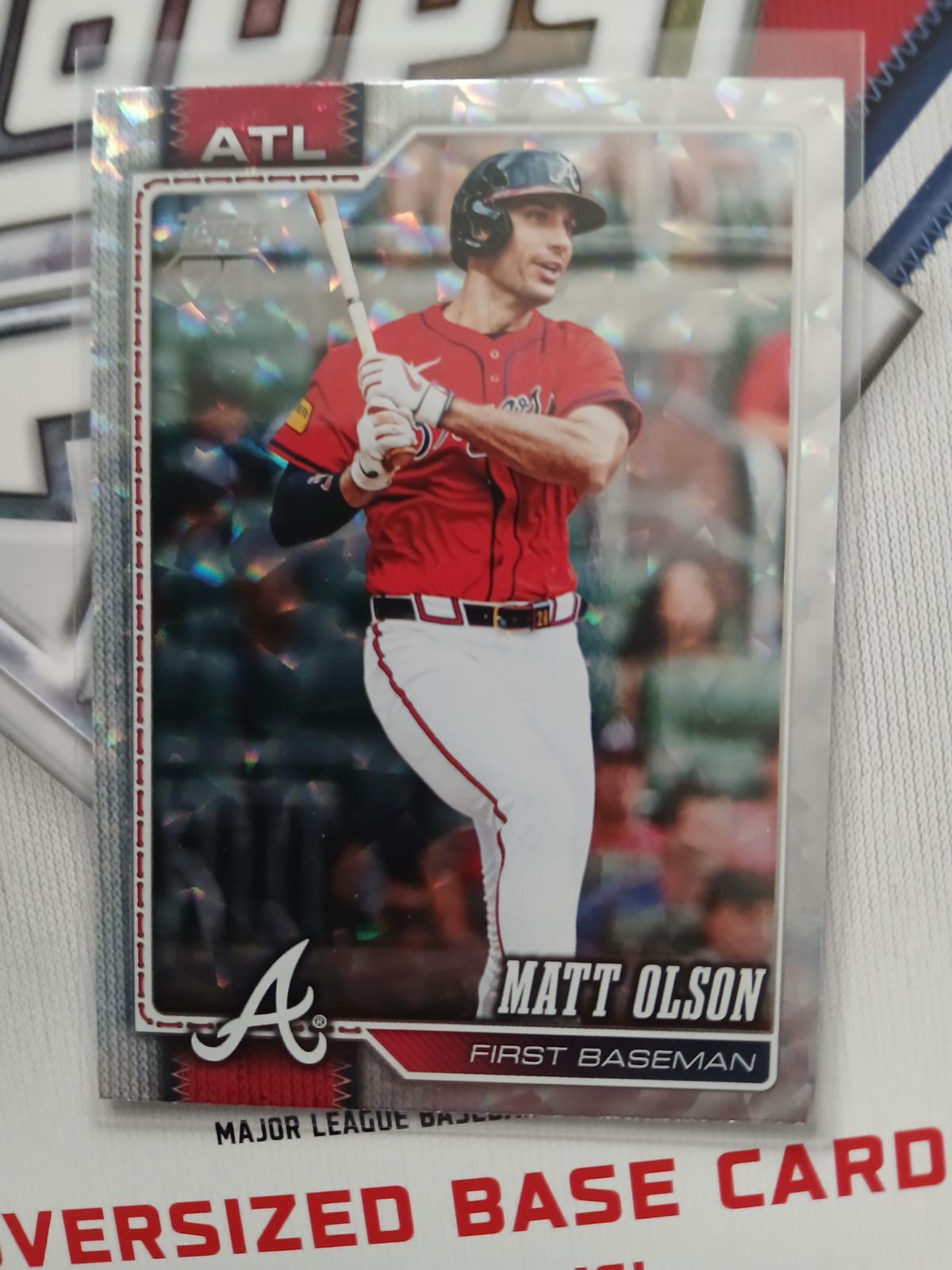Matt Olson [Silver Crackleboard Foil Board] grading analysis