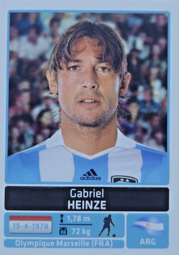 Gabriel Heinze #27 Soccer Cards 2011 Panini Copa America Argentina Sticker
