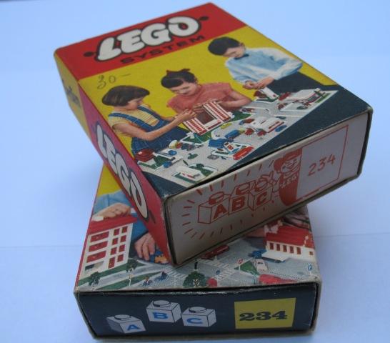 Letter Bricks #234 LEGO Classic
