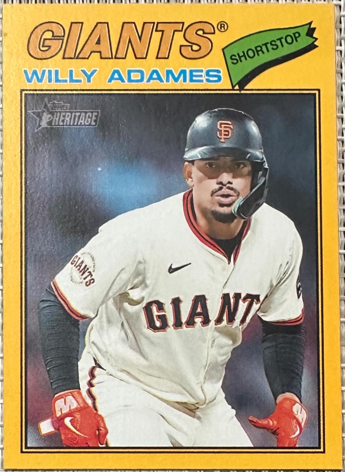 Willy Adames [Dark Yellow Bordered] #327