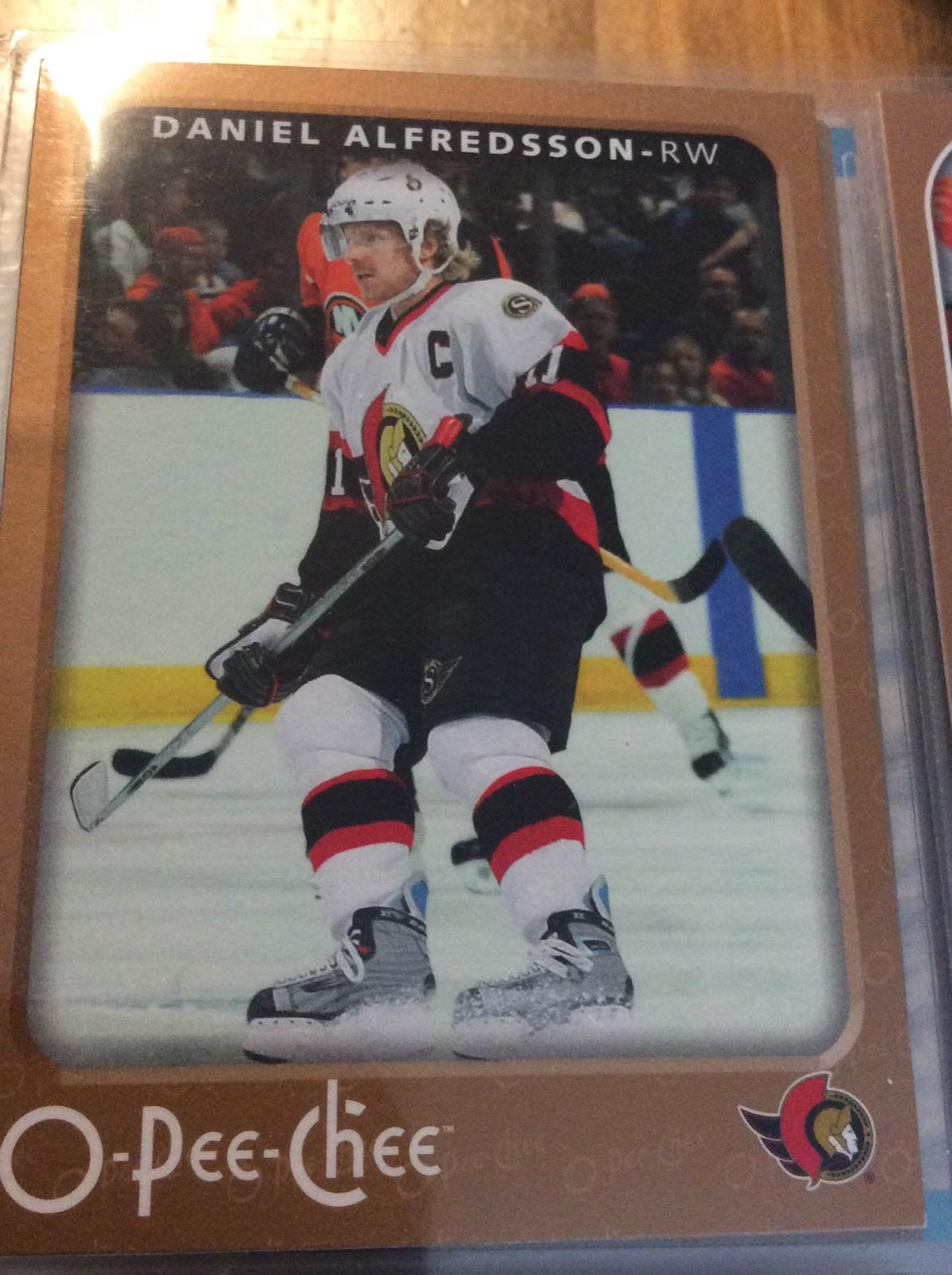 Daniel Alfredsson #346 Hockey Cards 2006 O Pee Chee