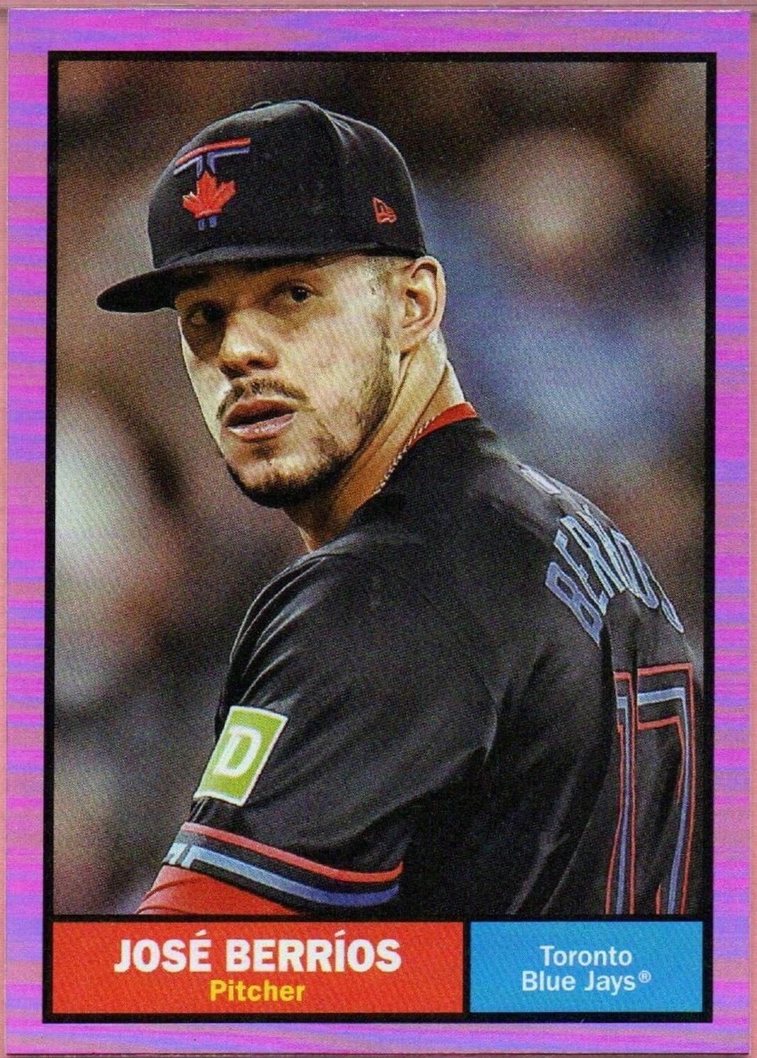 Jose Berrios [Pink Foilboard] #60