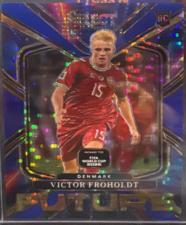 Victor Froholdt #12 2025 Panini Select Road To FIFA Future